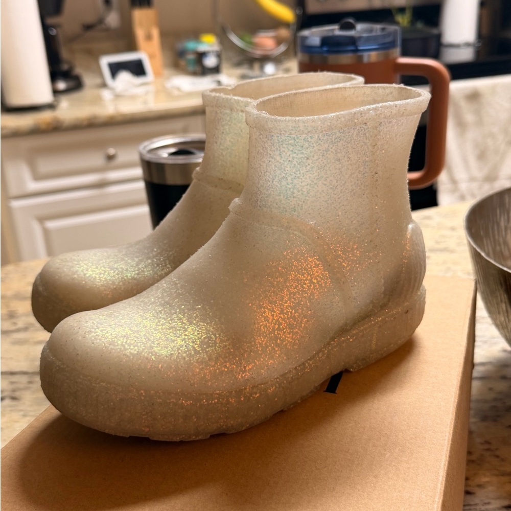 UGG Kids Glittery Translucent Boots